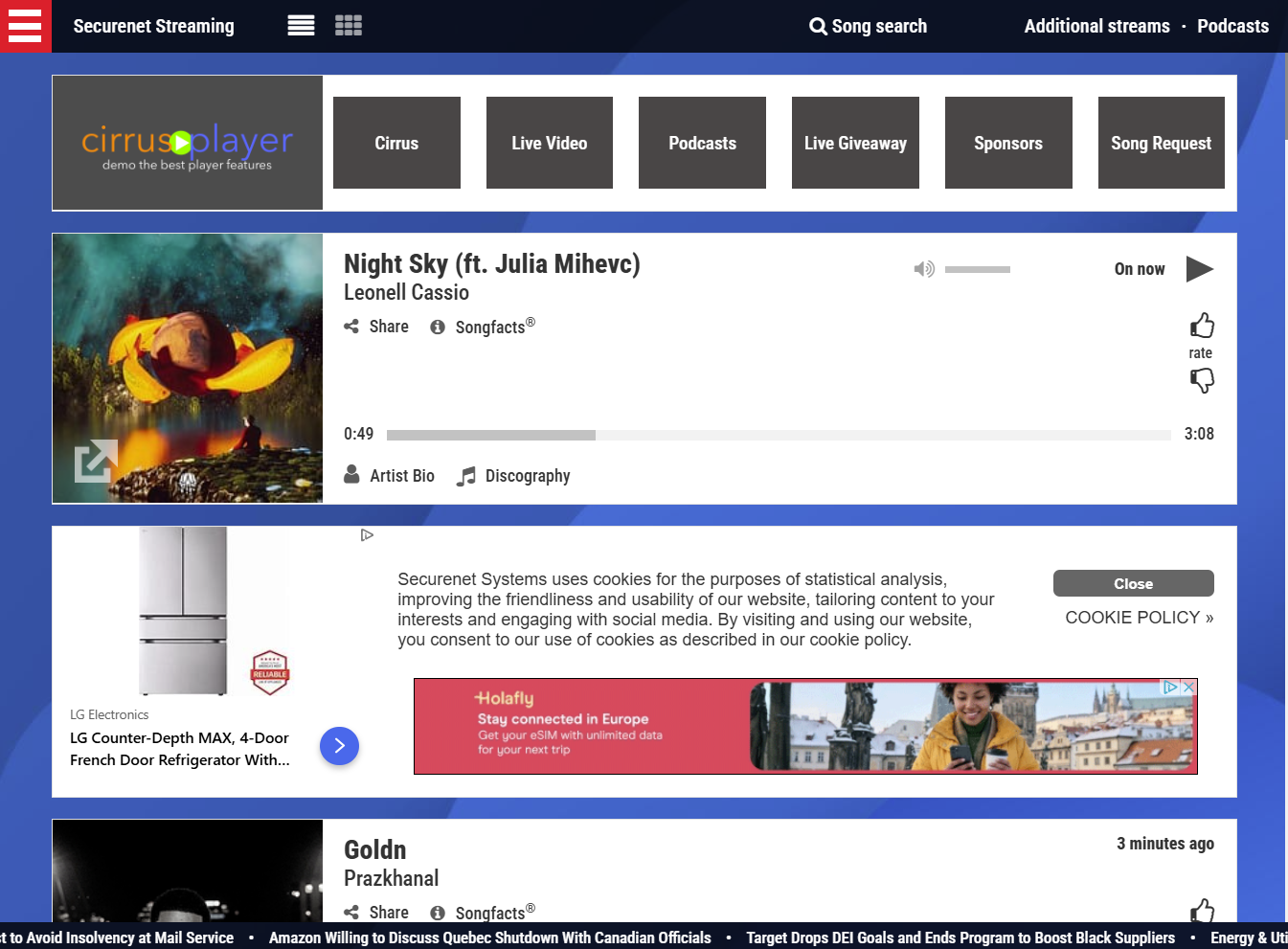Cirrus Encore Player showing scrolling playlist